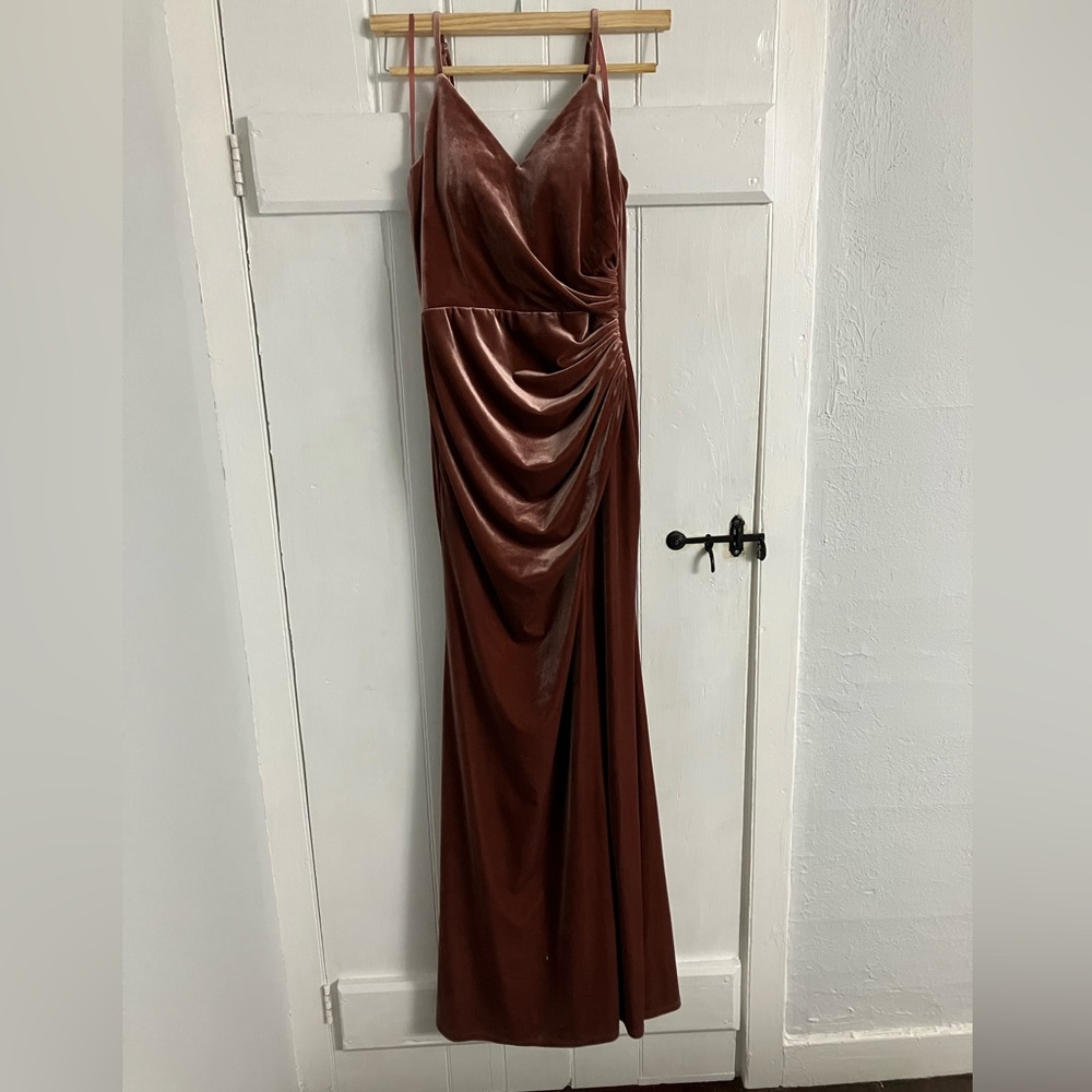 Relvelry Rory bridesmaid dress